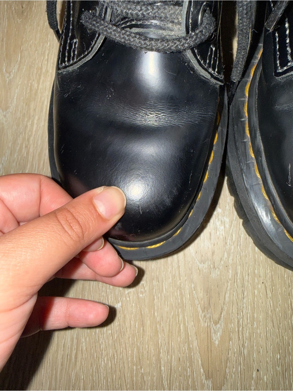 Dr. Martens JADON BOOT SMOOTH LEATHER PLATFORMS - Picture 4 of 10